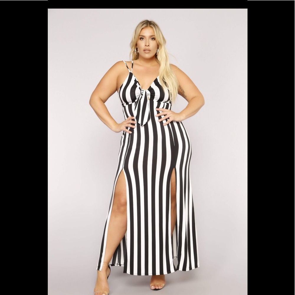 Plus size maxi dress